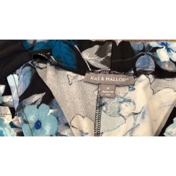Kate & Mallory Floral Pants Size Medium Pull on Stretch Women’s Blue Black - Picture 3 of 7
